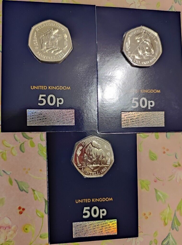  UK 2020 CHANGE CHECKER SET OF 3 X 50 PENCE COINS, DINOSAURS, BUNC