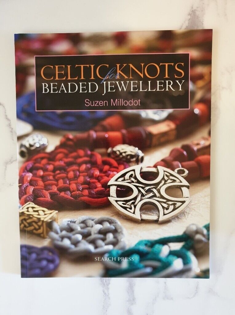 Celtic Knots for beaded Jewellery. Book  by Suzen Millodot 