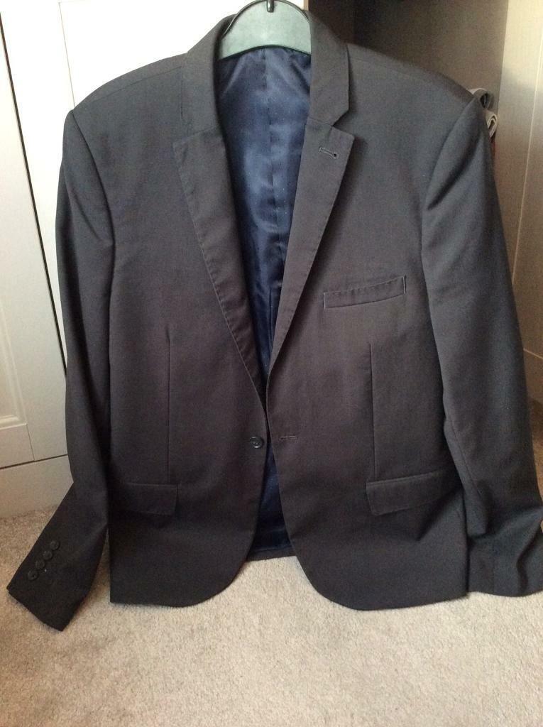 Men’s suit