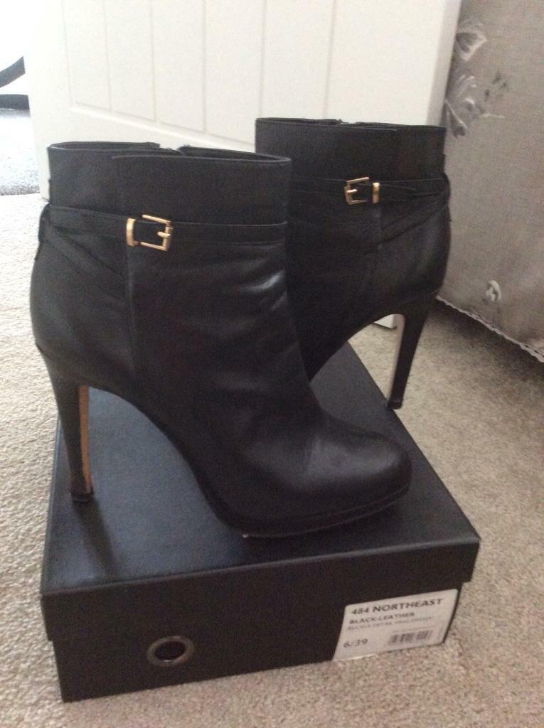 image for Ladies boots