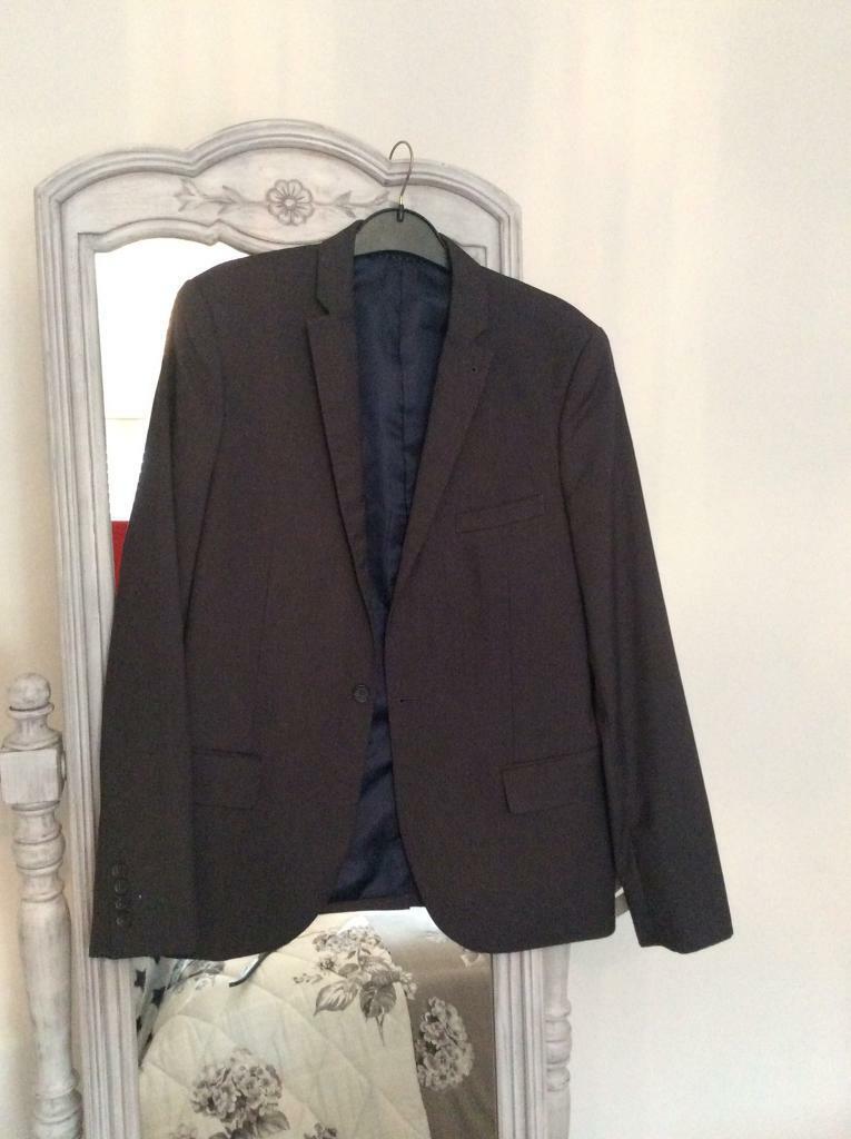 Men’s suit