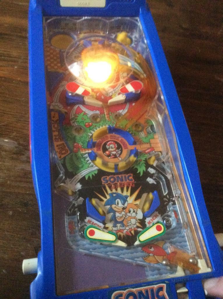 Collectable Sonic The Hedgehog Pinball Machine Tomy Vintage 1992 ( Now Reduced )
