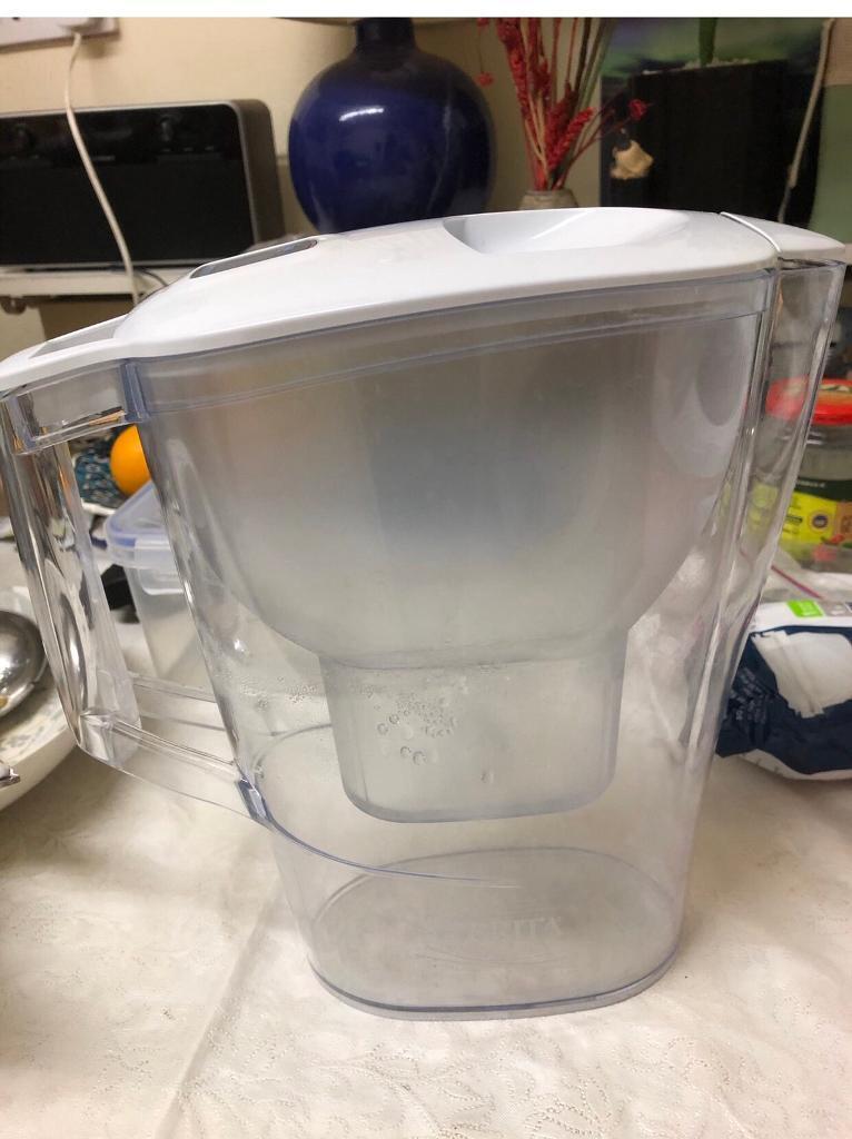 image for Brita filter jug with one bag cartridge 