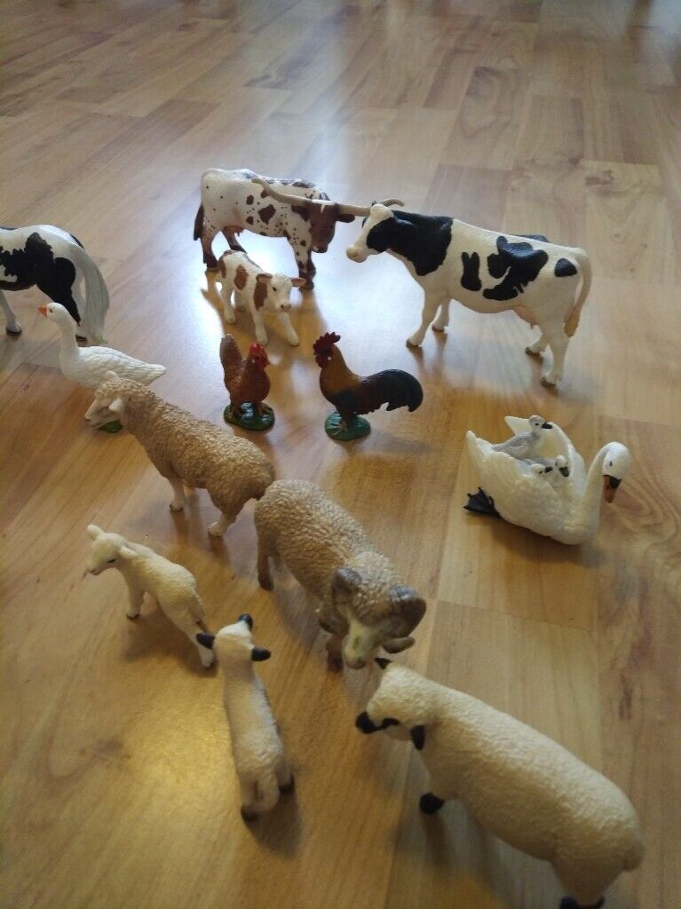 image for Le Toy Van farm hardly used  wooden toy 