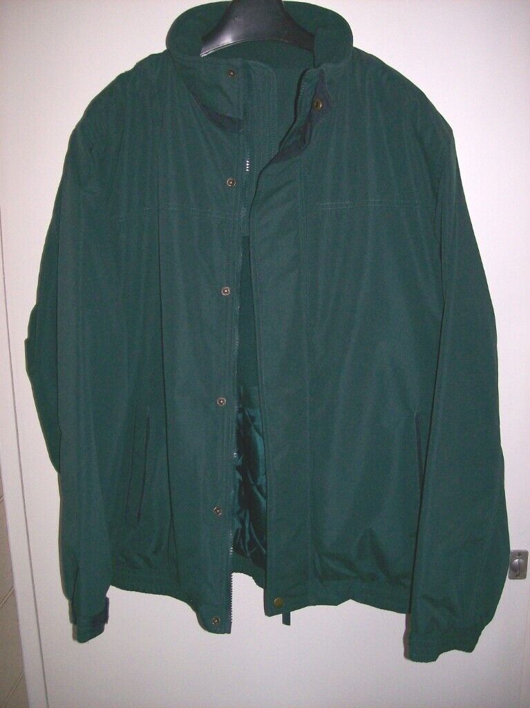 image for Bottle Green Short Jacket with minor Navy Blue trim (Unused) Size 38/40 RefC151/2 C151/2