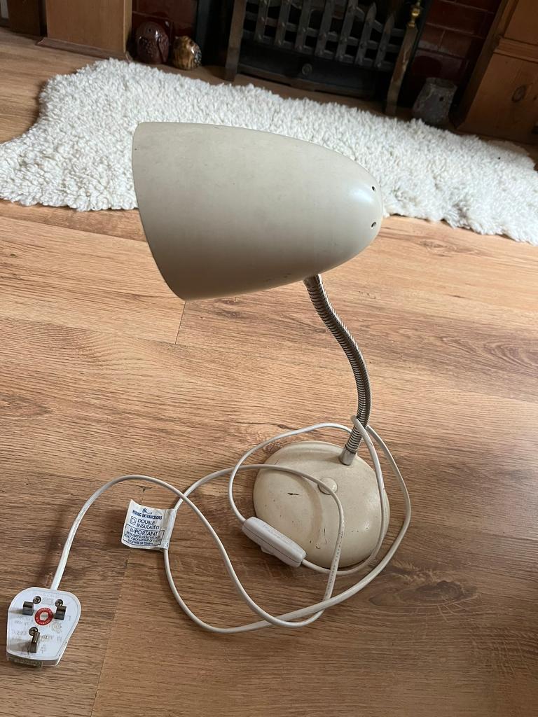 image for Retro heavy duty metal BHS table lamp