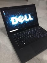 Touchscreen Dell Laptop Ultrabook Carbon Fibre Edition Fast intel i5 6th Gen 8GB Ram 256GB SSD