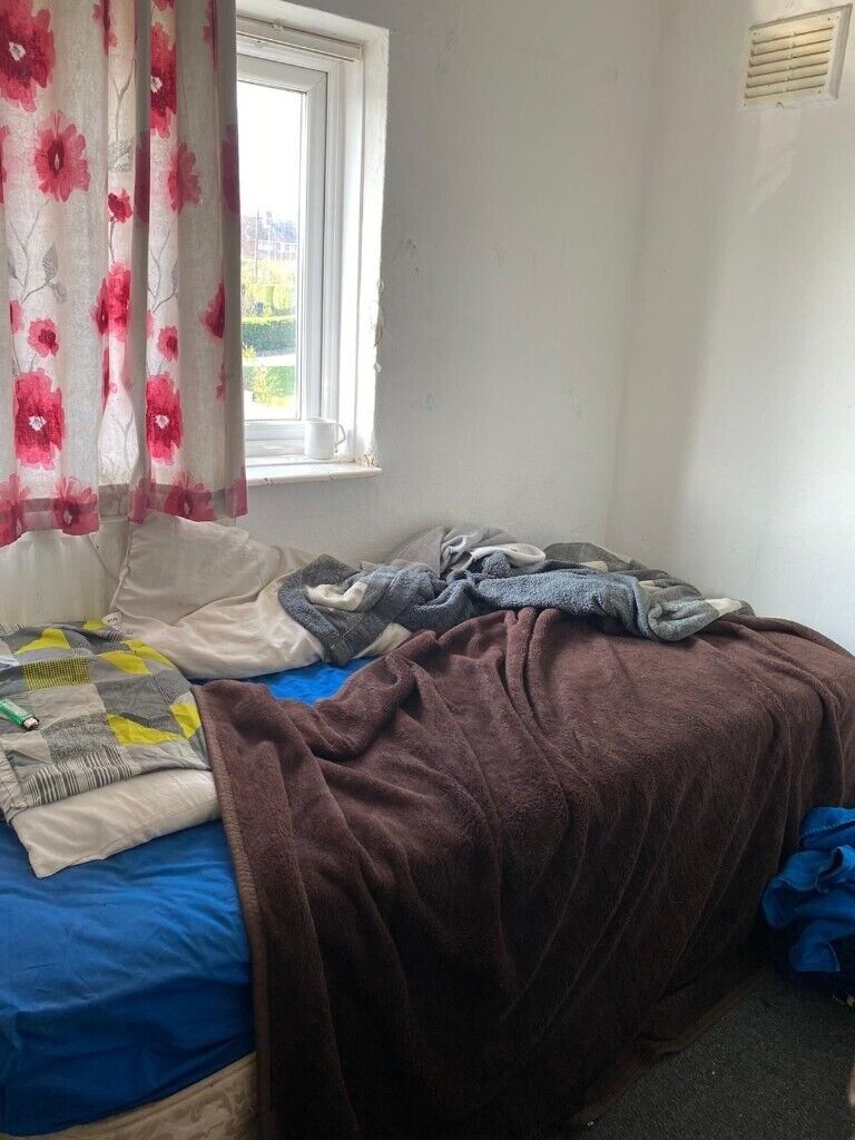 image for Emergency housing - *YOU PAY NOTHING* - Sedghill Avenue, Harborne - UC, ESA, PIP, DSS Accepted