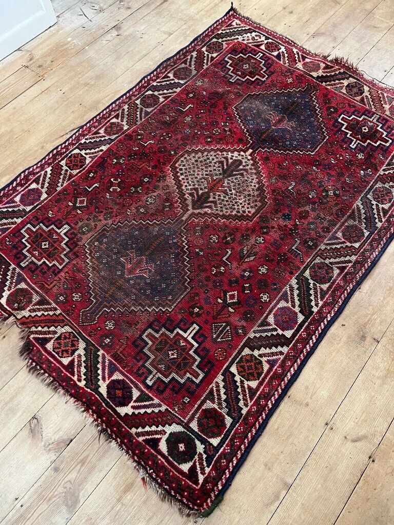 PERSIAN HANDWOVEN SHRIAZ WOOL  RUG