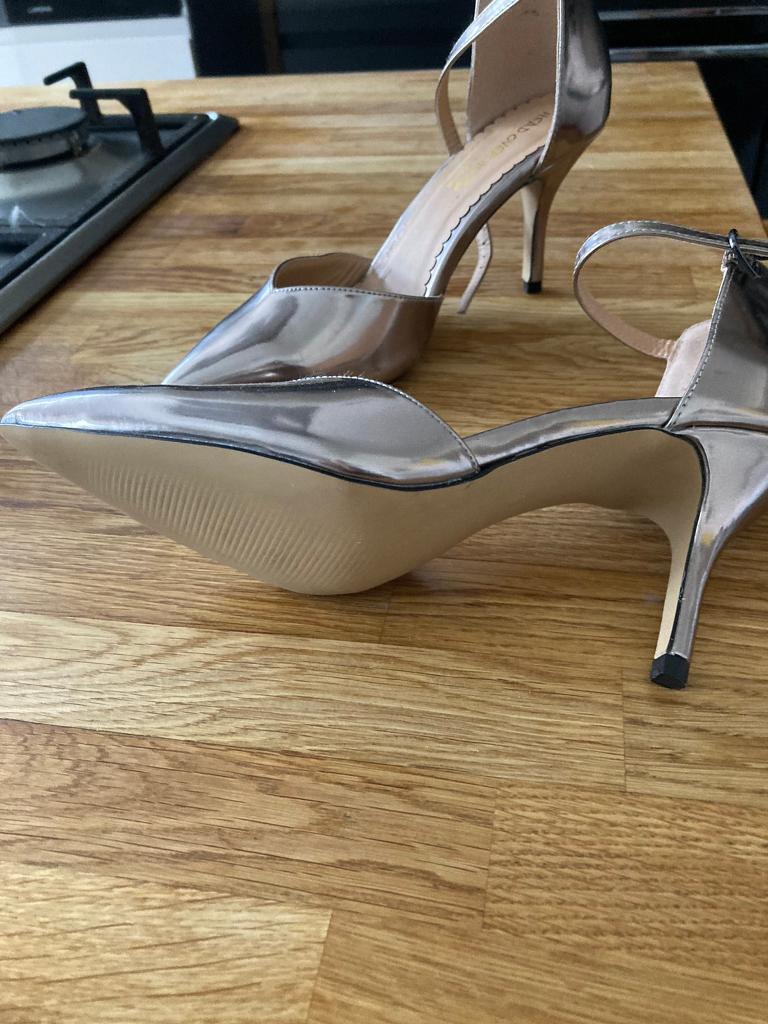 Head over heels by Dune ladies shoes size 5 new