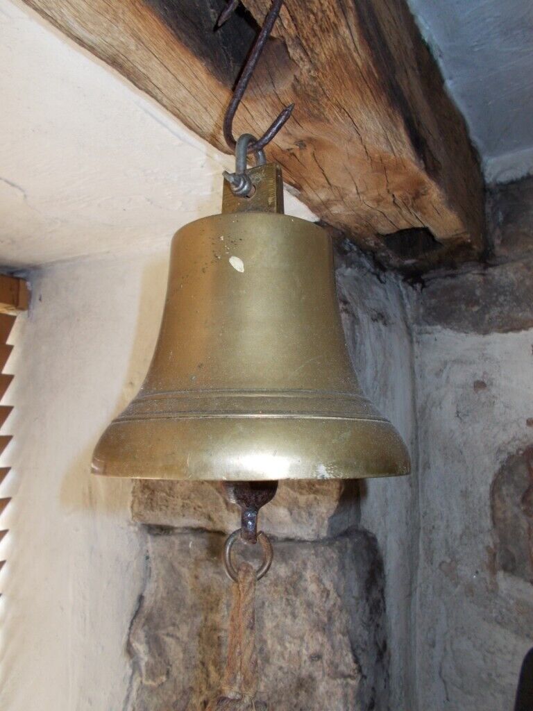 6 Lbs / 2.6 Kgs 6 inch / 150mm brass bell, 1920s, very loud