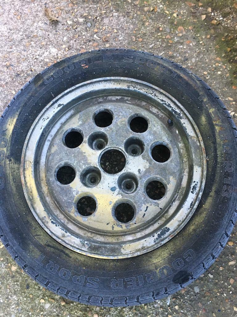 image for Old fiesta pepper pot alloy wheel
