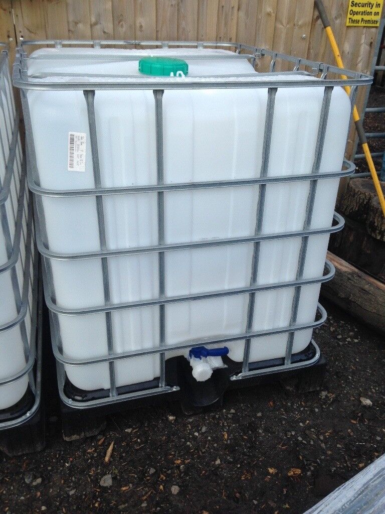 1000 litre IBC Water/Storage tanks