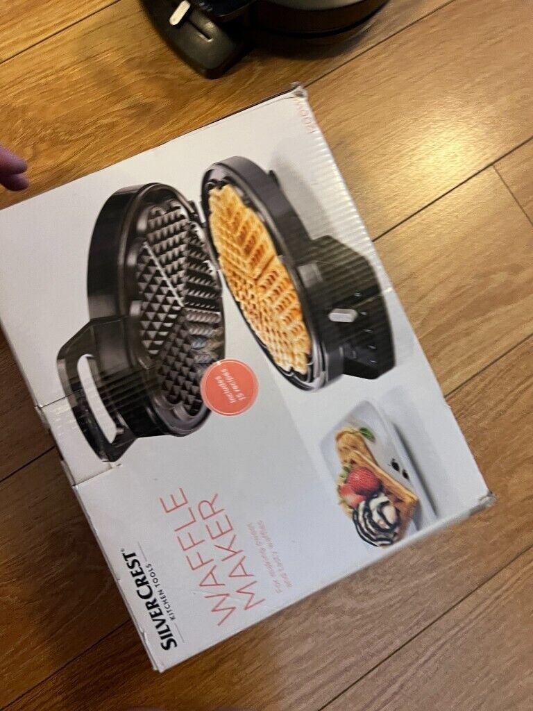 waffle maker  silvercrest used once 