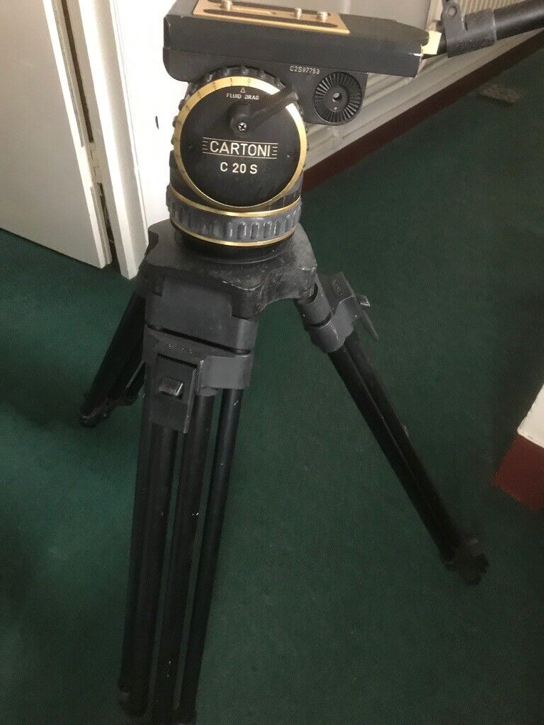 Cartoni C20S pro Heavy duty Tripod Head + Legs. For TV ENG, EFP etc