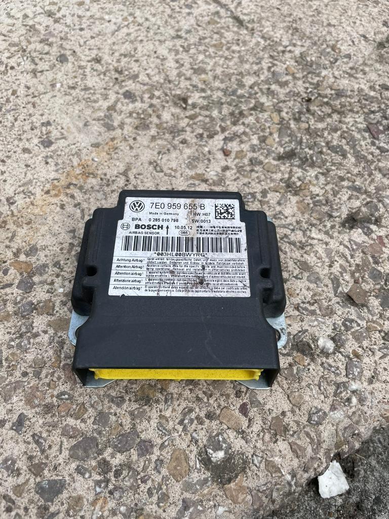 image for VW caddy transporter air bag module ecu