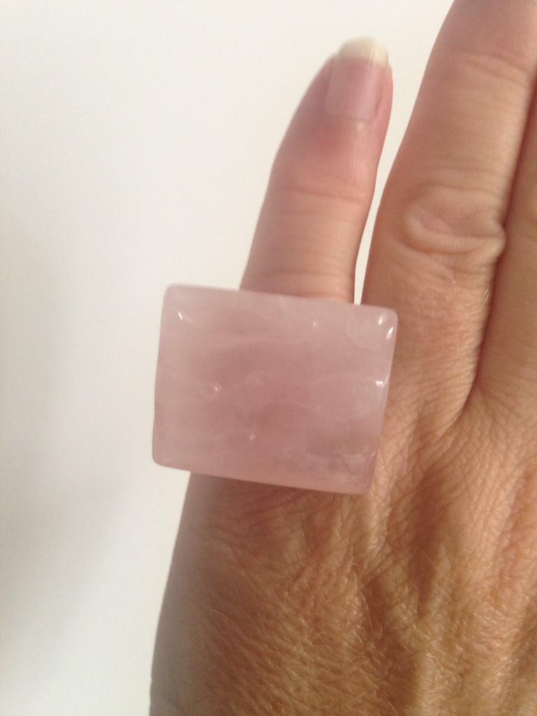 Rose Quartz and Silver ring size 7
