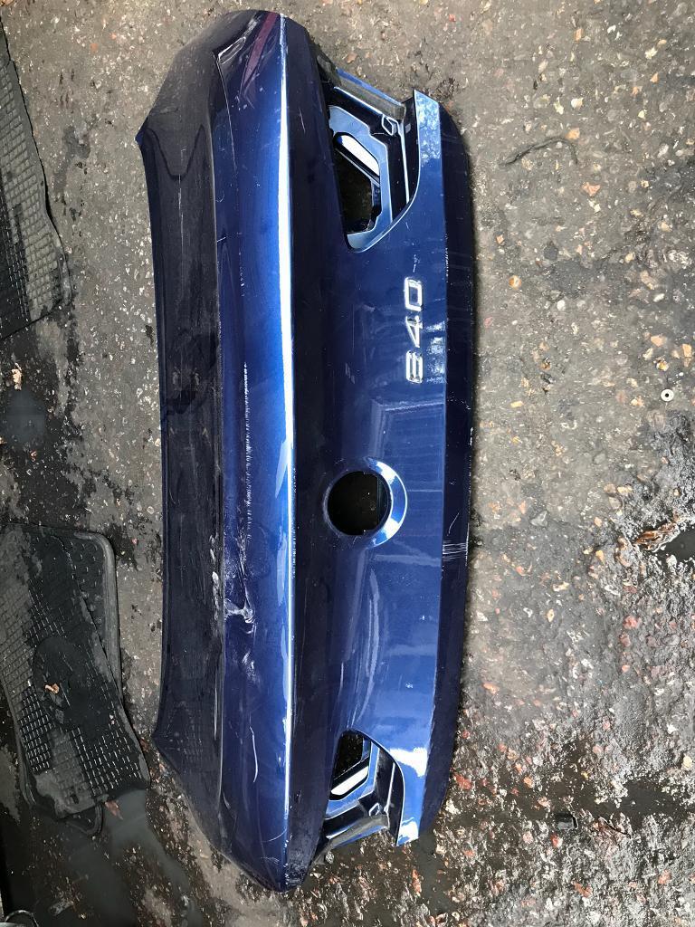 BMW 6 Series 2016 F12  Rear boot lid would need a respray 