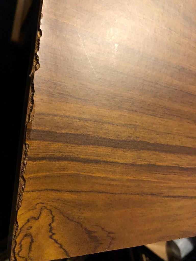 Drop leaf Formica vintage table 