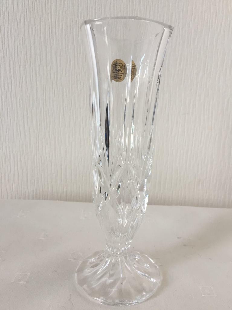 Crystal bud vase 