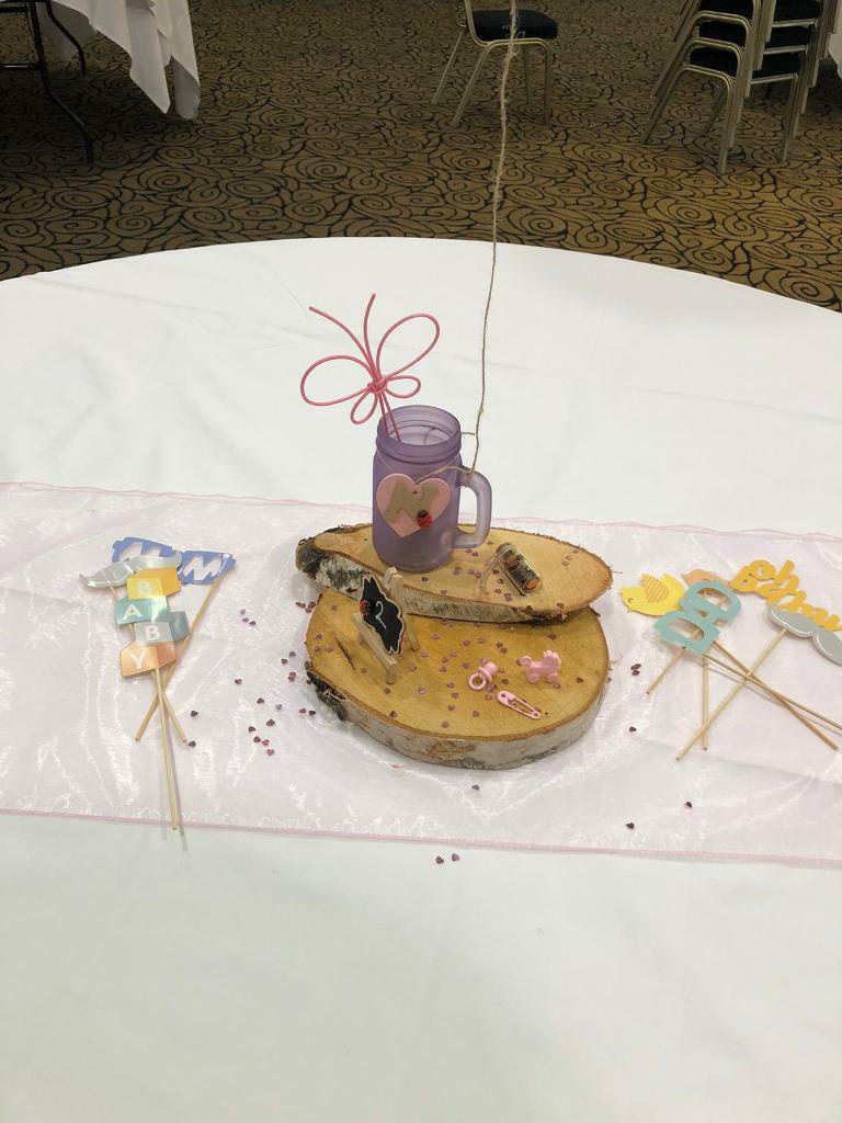 Sweet cart and table decorations 