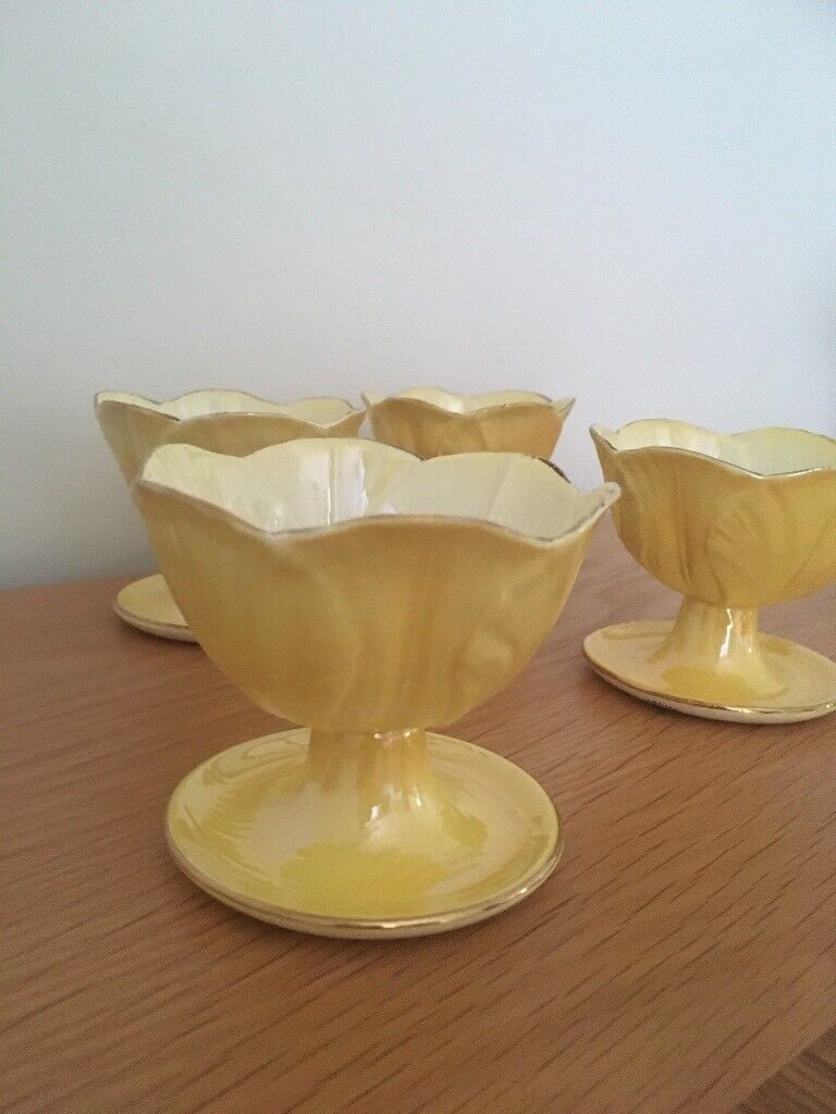 image for Vintage Art Deco Mailing Lustre Ware Sundae Grapefruit Comport Tulip Dishes