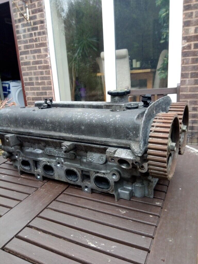Cylinder head Ford fiesta
