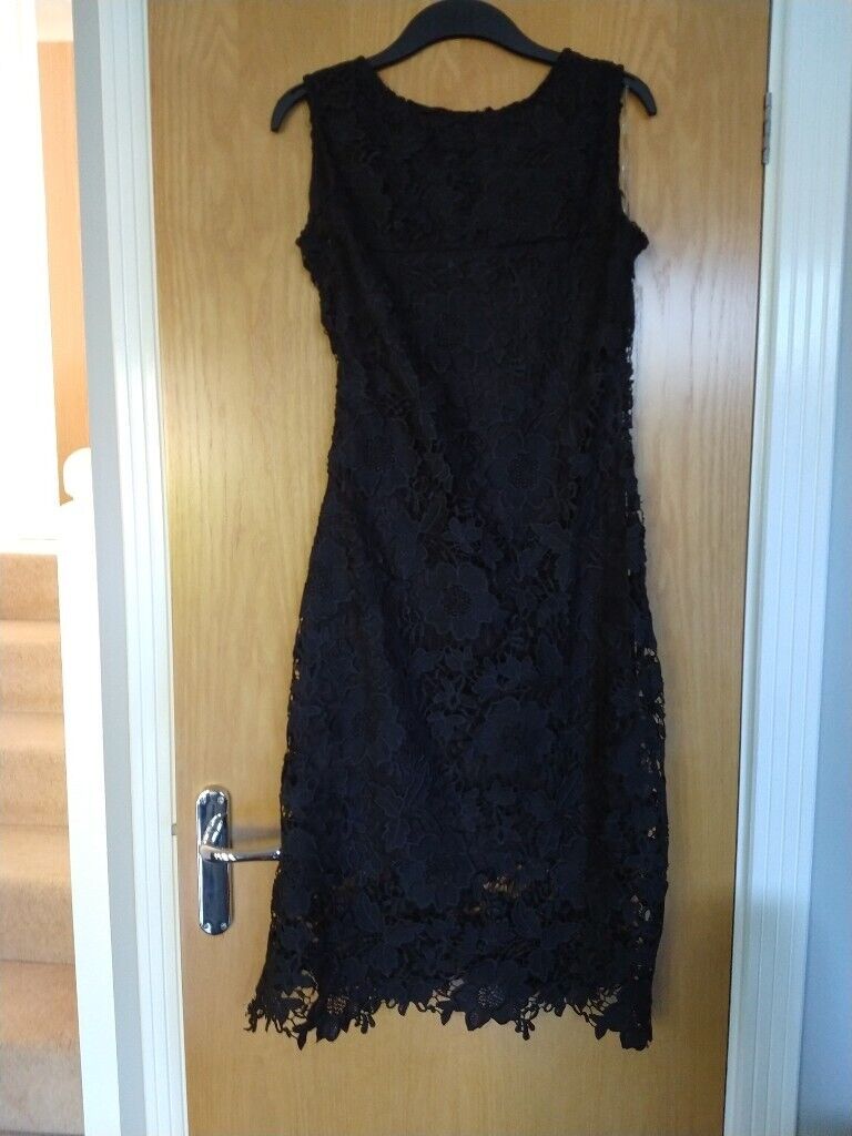 New Chase 7 Size 12 Black Lace Dress