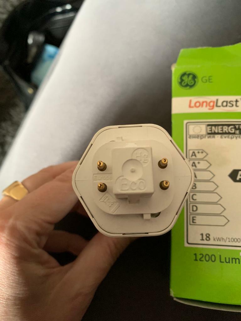 *NEW* GE GX24q-2 18W Stick Lightbulb