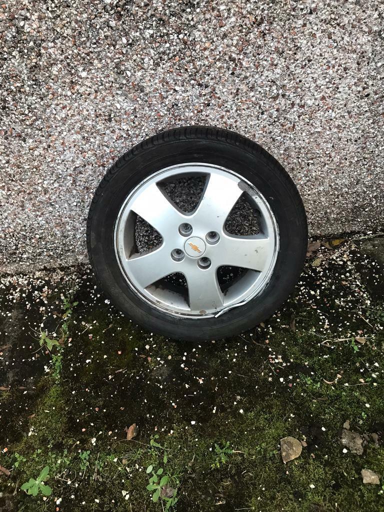 image for Single alloy wheel with tyre 
