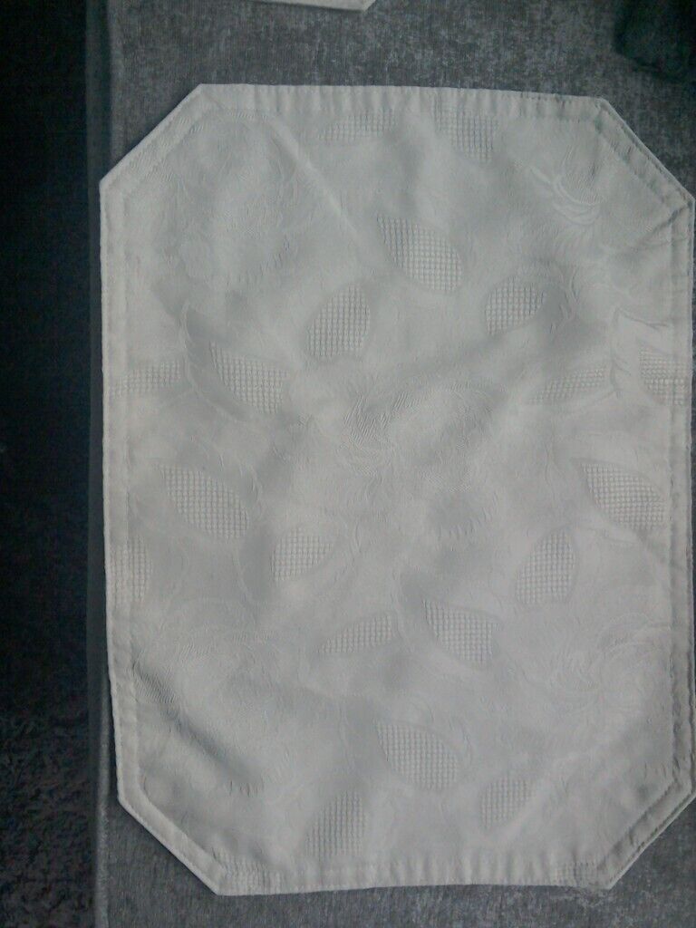 4 large cream self flower pattern  fabric table place mats 