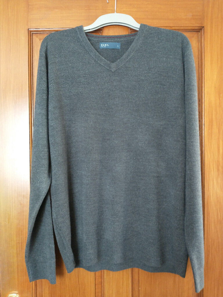 image for  JUMPER - LARGE, 42 CHEST V-NECK. MID-GREY. NEW, UNWORN.