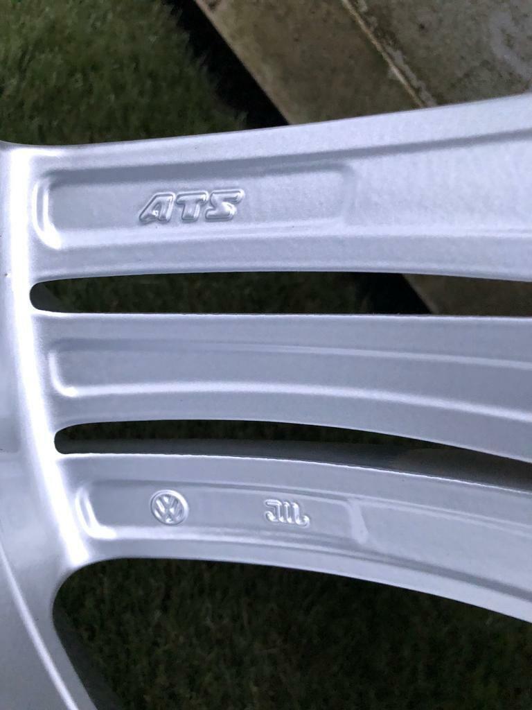 1 x Volkswagen Scirocco 19” Talladega Alloy Wheel 1K8601025G