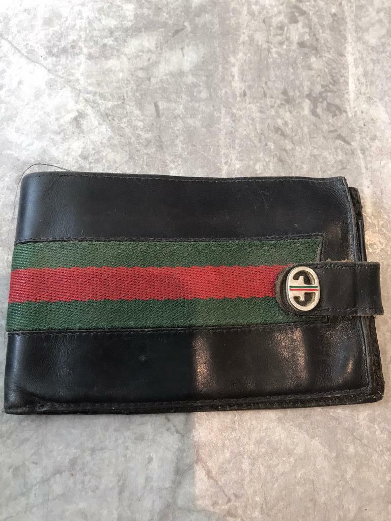 Gucci women's wallet sale hotsell