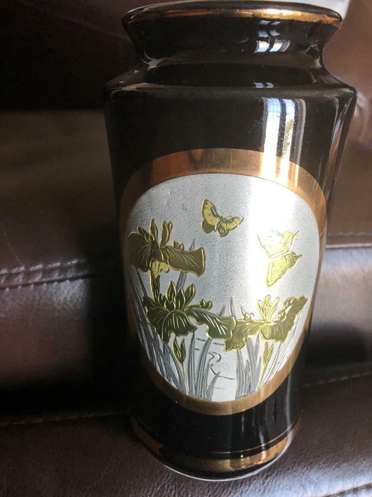 image for Black /gold chokin vase