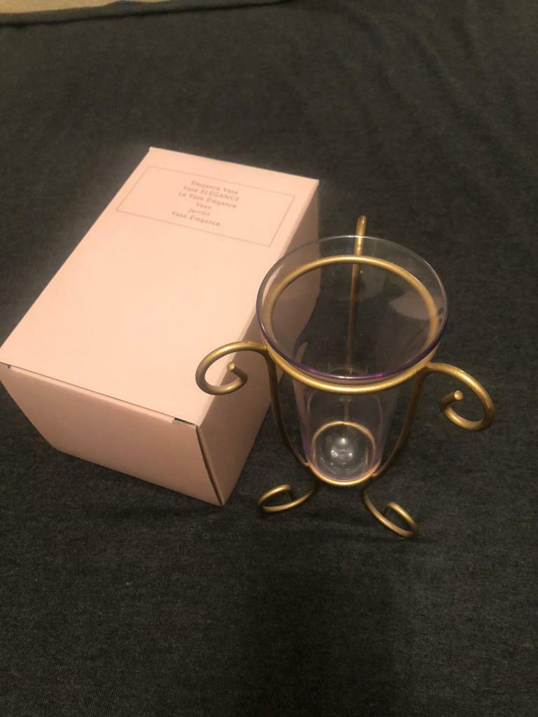 image for Elegance VASE only £5