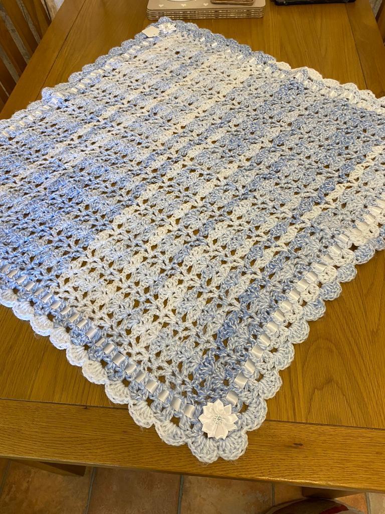 💕Baby blankets beautiful handmade baby blankets 💕
