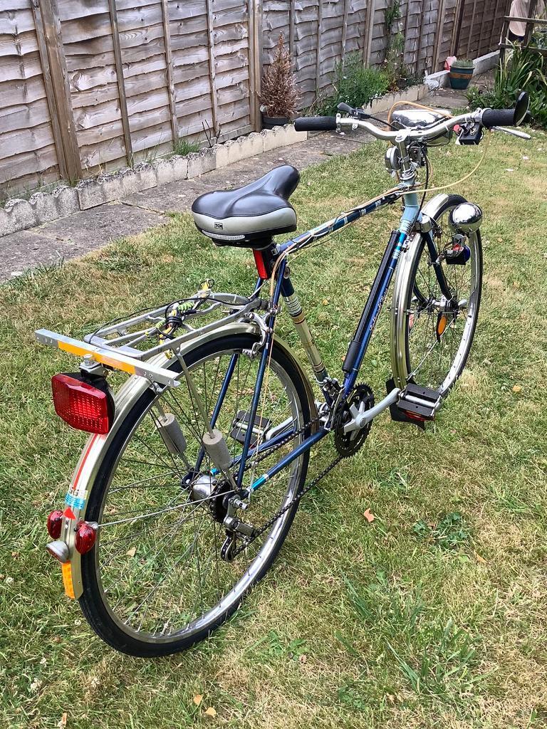 KERRYS Lightweight Tourer City Bike 