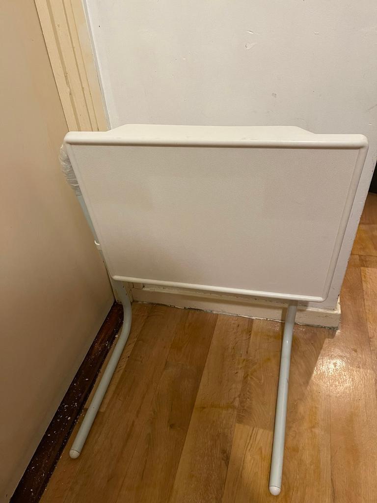 image for New foldable table £10