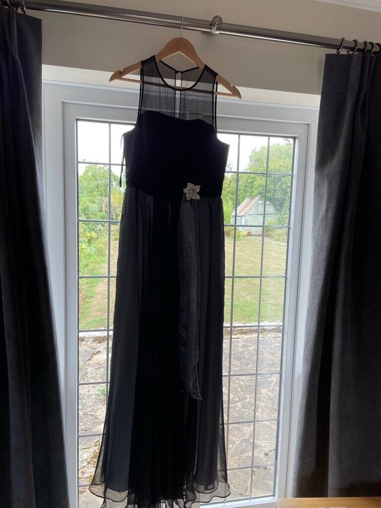 EVENING  MAXI DRESS CHIFFON- From Coast dress size 12 BRAND NEW WITH TAGS HAS NEVER BEEN WORN 