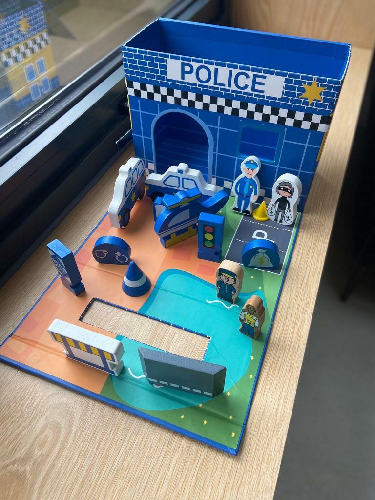 image for Wooden Toys Foldable / Foldaway Police Station 18m+