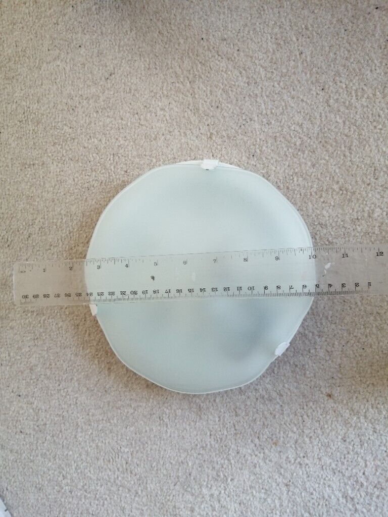 Circle white fitted ceiling light