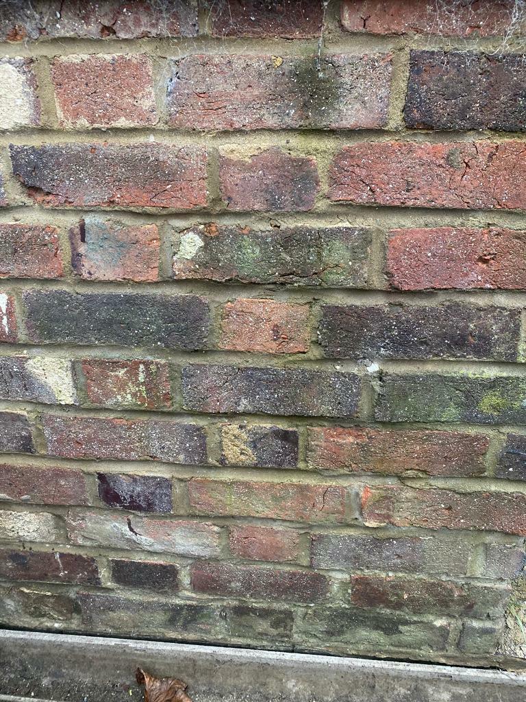 Imperial size Luton Grey Bricks wanted