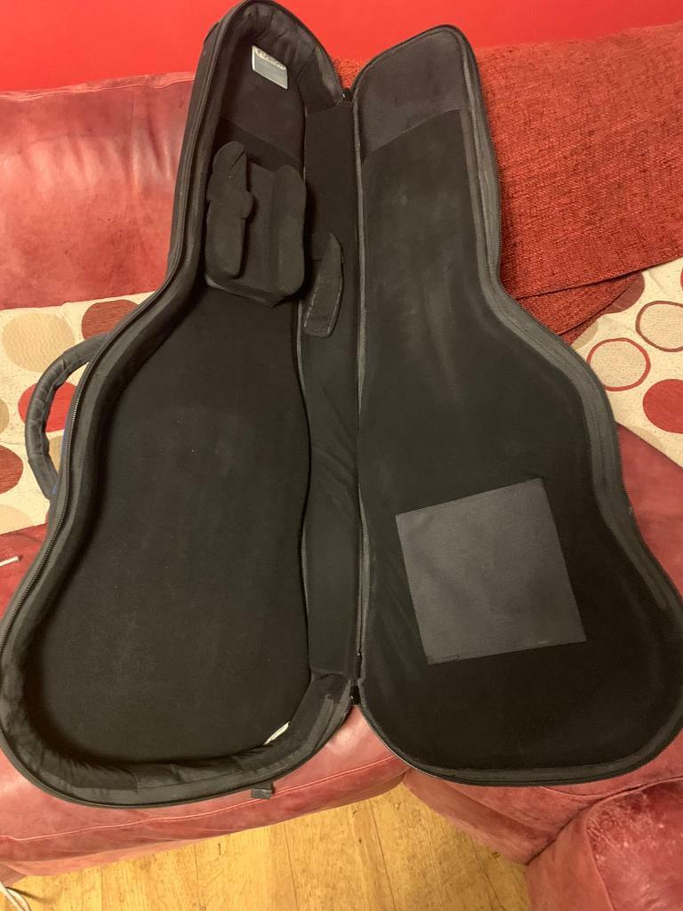 Fusion- Heavy duty pro guitar bag! Mono equivalent!