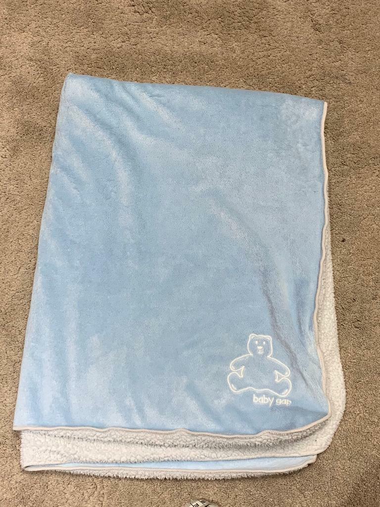 Baby Gap blue Blanket 
