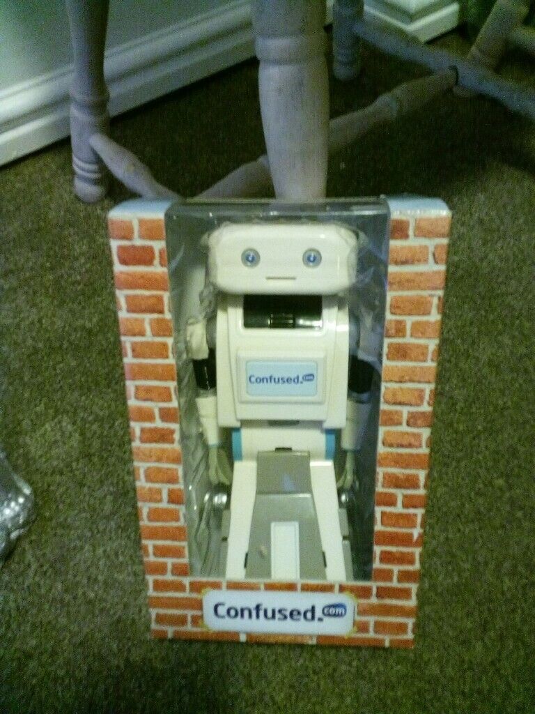 ROBOT STILL BRAND NEW NEVER TAKEN OUT OF BOX £15