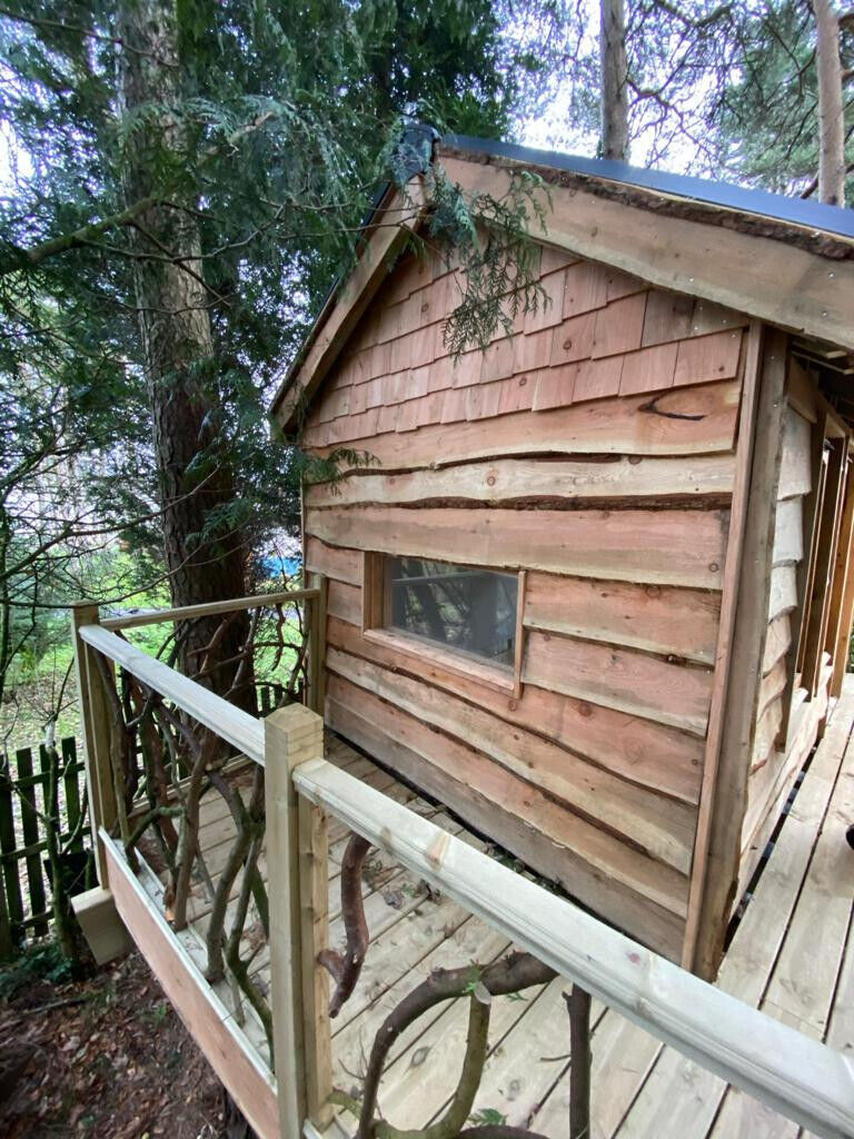 Scottish larch cladding square edge and waney edge 