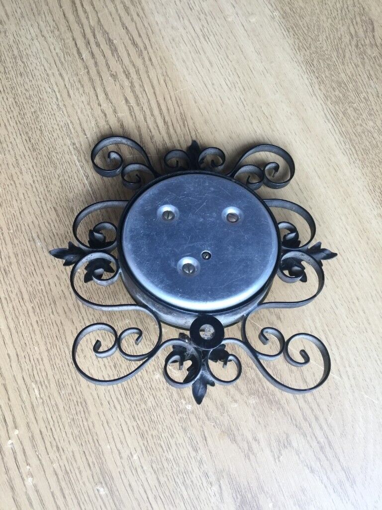 a Barometer to Predict Weather. A nice antique item