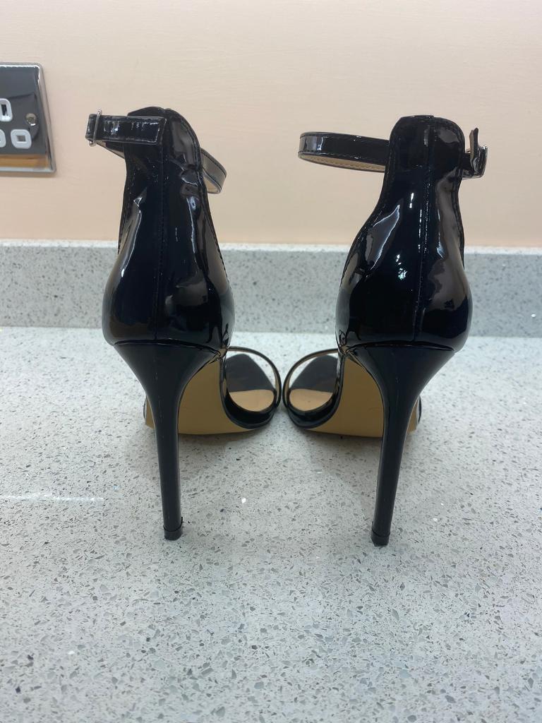 Ladies Black Patent High Heels - Size 4 - Only worn once