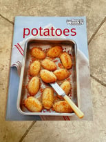 Potatoes (The Australian Women's Weekly Essentials) Paperback